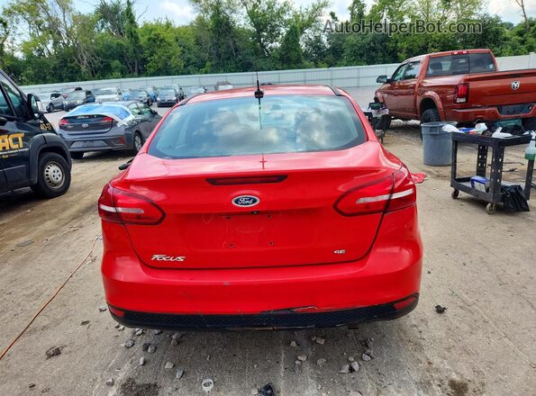 1FADP3F27GL320020 2016 FORD FOCUS Красный Вид салона спереди