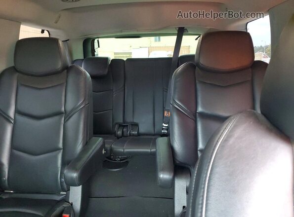 1GYS3BKJ2JR104451 2018 CADILLAC ESCALADE Black Widok wnętrza z tyłu