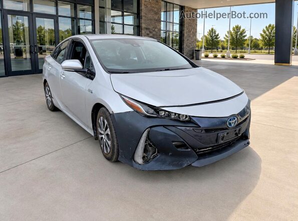 JTDKARFP5L3155175 2020 TOYOTA PRIUS Silver Tył lewy