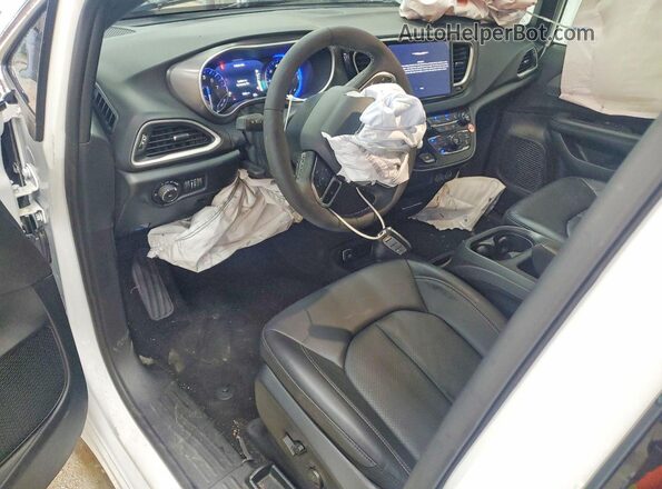 2C4RC1BG3SR612071 2025 CHRYSLER PACIFICA White Instrument cluster view