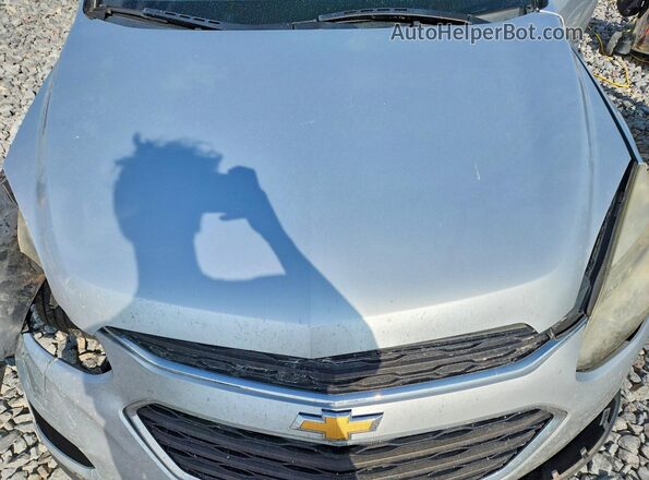 2GNALBEK8G6116041 2016 CHEVROLET EQUINOX Silver Engine compartment view