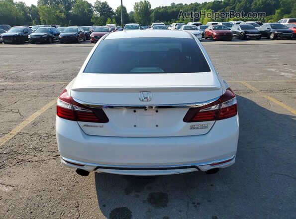 1HGCR2F10HA053030 2017 HONDA ACCORD Белый Вид салона спереди