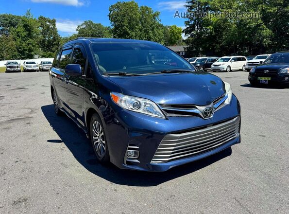 5TDYZ3DC4JS950391 2018 TOYOTA SIENNA Blue Widok z przodu