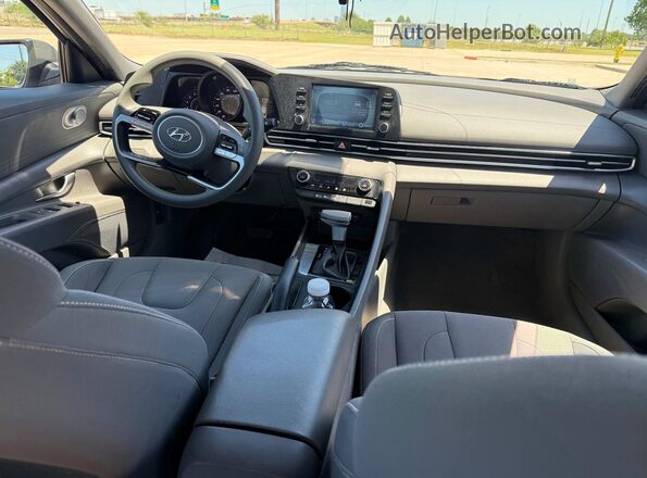 KMHLM4AG3MU192044 2021 HYUNDAI ELANTRA Gray Vista de los asientos traseros