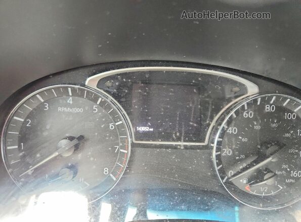 5N1DR2MN9HC649505 2017 NISSAN PATHFINDER Gray Widok tylnych siedzeń