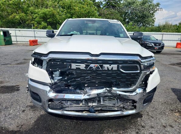 3C6SRFFP9T4159288 2026 RAM 1500 White Vista trasera