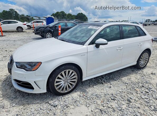 WAUTPBFF9GA063311 2016 AUDI A3 White Rear left