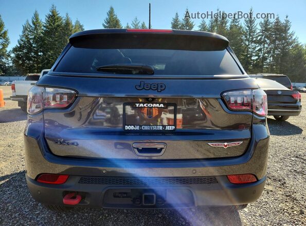 3C4NJDDBXMT545282 2021 JEEP COMPASS Gray Widok wnętrza z przodu