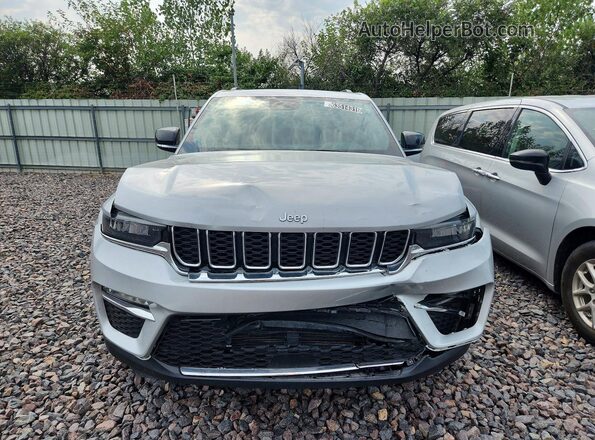 1C4RJYB62R8531980 2024 JEEP GRAND Silver Դիմացի տեսք