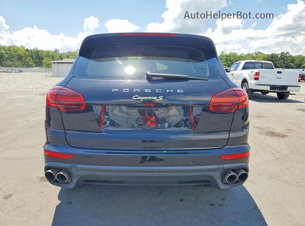 WP1AE2A26GLA62575 2016 PORSCHE CAYENNE Черный Вид салона спереди