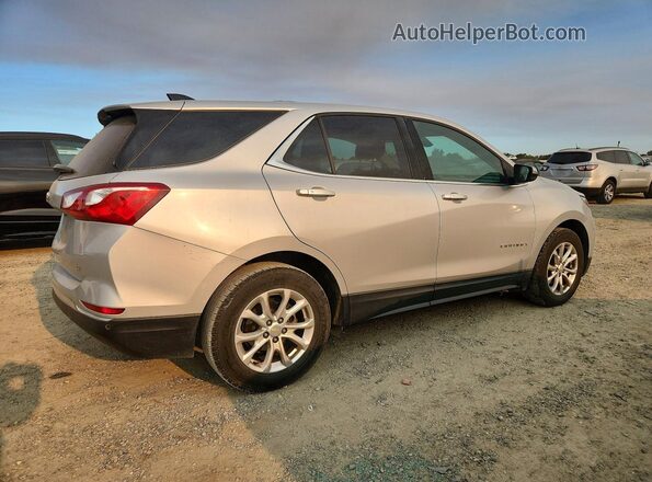 2GNAXJEV2J6314159 2018 CHEVROLET EQUINOX Silver Przód prawy