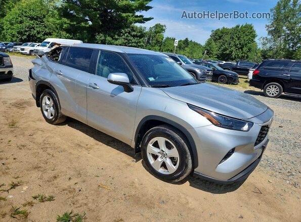 5TDKDRBH8RS550769 2024 TOYOTA HIGHLANDER Silver წინა ხედი