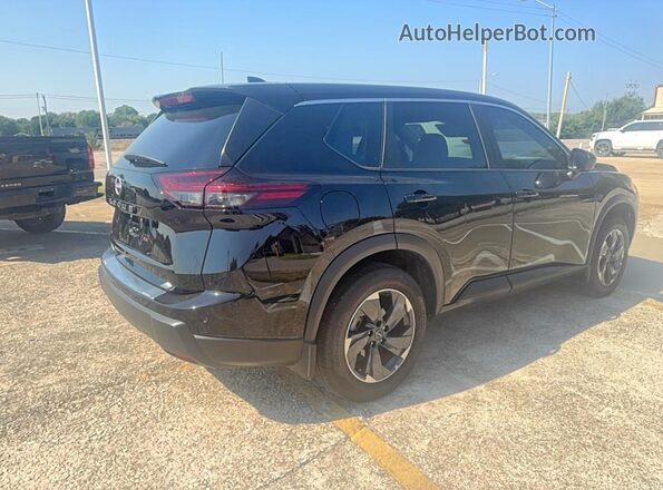 5N1BT3BA0TC698065 2026 NISSAN ROGUE Черный Вид спереди