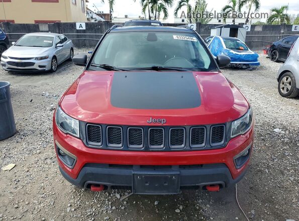 3C4NJDDB5JT501489 2018 JEEP COMPASS Red Rear view