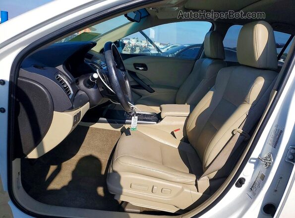 5J8TB3H56HL000346 2017 ACURA RDX White Вид панелі приладів