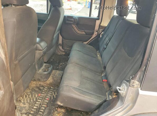 1C4BJWKG7HL518233 2017 JEEP WRANGLER Silver Սալոնի հետևի տեսք