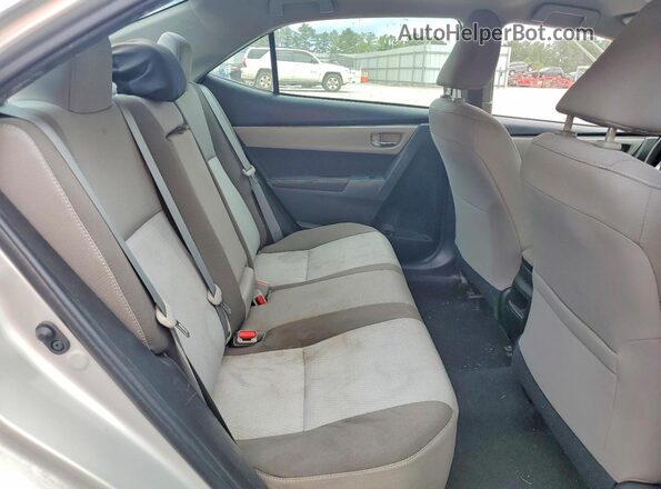 5YFBURHE3KP896868 2019 TOYOTA COROLLA Серебряный Вид задней части салона