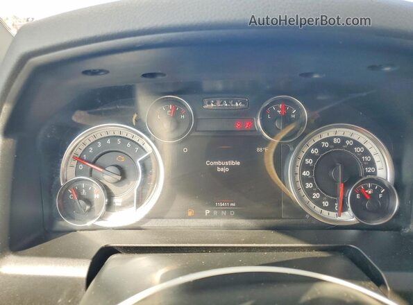1C6RR6GG4LS153998 2020 RAM 1500 Синий Вид задних сидений