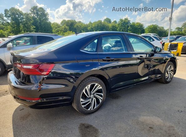 3VWEB7BU5LM071282 2020 VOLKSWAGEN JETTA Black Przód prawy