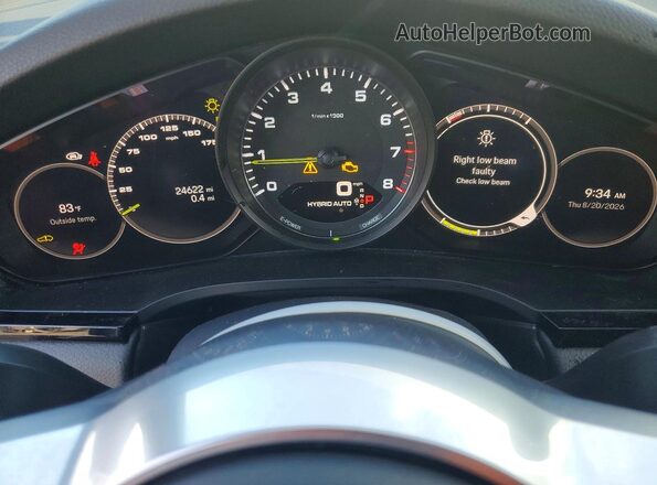 WP1BE2AY8NDA51058 2022 PORSCHE CAYENNE Silver Հետևի նստատեղերի տեսք
