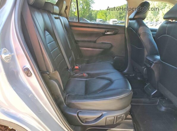 5TDKDRBH2PS515383 2023 TOYOTA HIGHLANDER Gray Engine compartment view