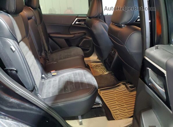 JA4J4VA82RZ076347 2024 MITSUBISHI OUTLANDER Black Widok wnętrza z tyłu