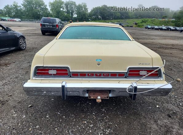 4E68S216615 1974 FORD LTD Cream Widok z tyłu
