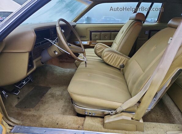 4E68S216615 1974 FORD LTD Cream Widok wnętrza z przodu