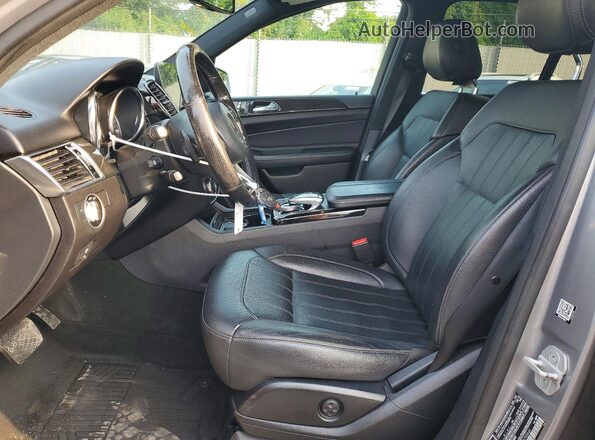 4JGDA5HB1GA745664 2016 MERCEDES-BENZ GLE Серебряный Вид салона спереди