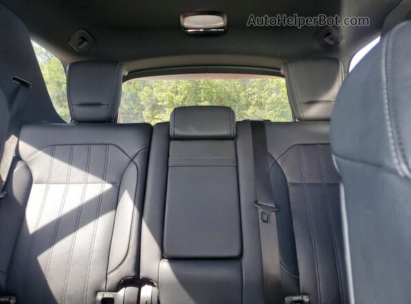 4JGDA5HB1HA912073 2017 MERCEDES-BENZ GLE Silver Rear seats view