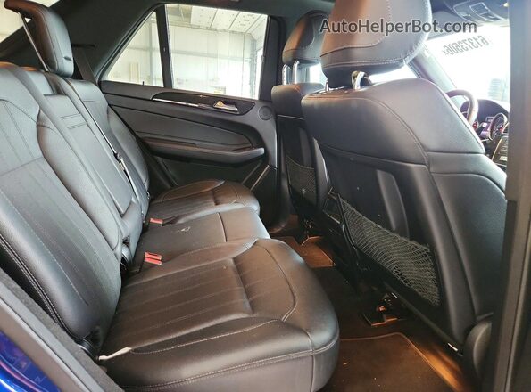 4JGDA5HB1JB015853 2018 MERCEDES-BENZ GLE Синий Вид задней части салона