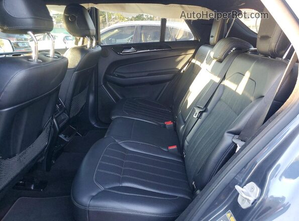 4JGDA5HB3GA764233 2016 MERCEDES-BENZ GLE Gray Widok wnętrza z tyłu