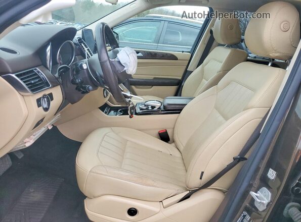 4JGDA5HB3HA853611 2017 MERCEDES-BENZ GLE Brown Vista interior delantera