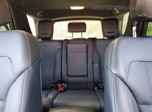 4JGDA5HB3JB180125 2018 MERCEDES-BENZ GLE Red Vista de los asientos traseros