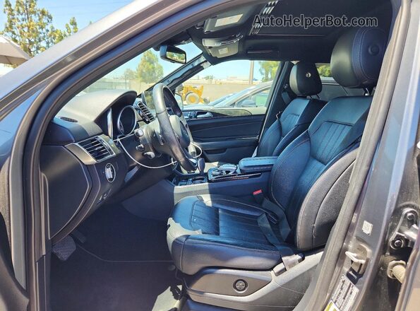 4JGDA5HB4HA963678 2017 MERCEDES-BENZ GLE Gray Вид салону спереду
