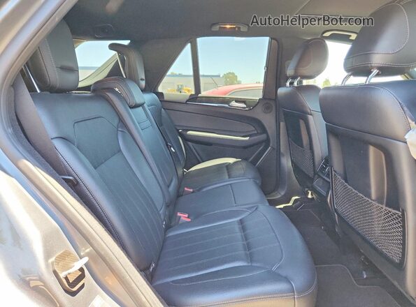 4JGDA5HB4HA963678 2017 MERCEDES-BENZ GLE Gray Вид задніх сидінь