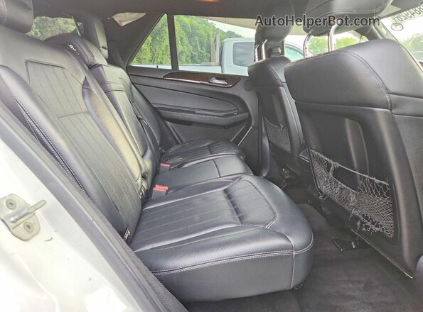 4JGDA5HB6HA832476 2017 MERCEDES-BENZ GLE White Սալոնի հետևի տեսք