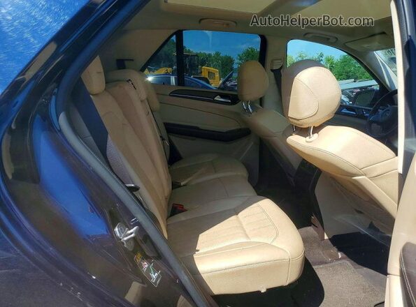 4JGDA5HB6JB124700 2018 MERCEDES-BENZ GLE Blue Вид задньої частини салону