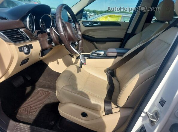 4JGDA5HB8HA900891 2017 MERCEDES-BENZ GLE White Front interior view