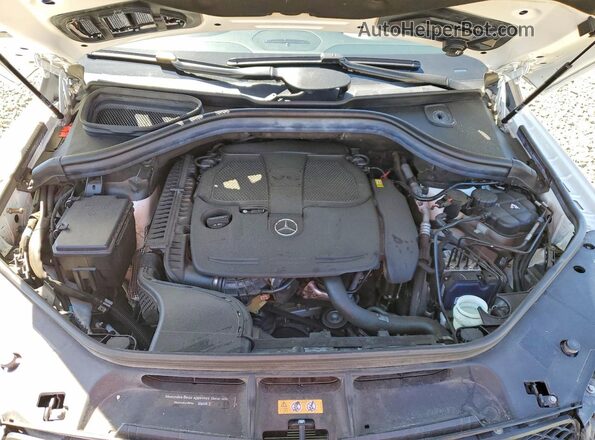 4JGDA5HB9HA937738 2017 MERCEDES-BENZ GLE White Vista interior trasera