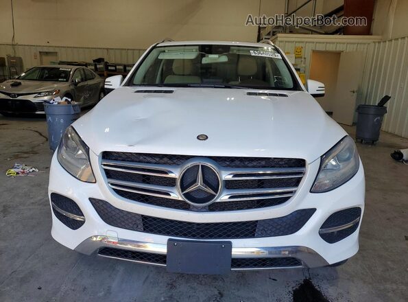 4JGDA5HB9HA945533 2017 MERCEDES-BENZ GLE Белый Вид спереди