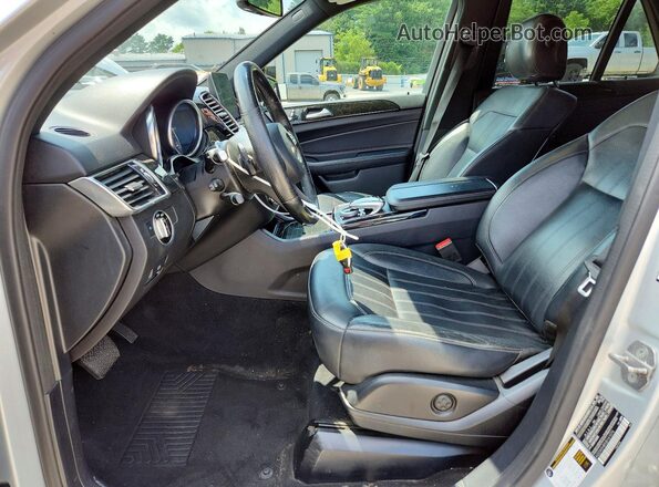 4JGDA5HB9JB161076 2018 MERCEDES-BENZ GLE Серебряный Вид салона спереди
