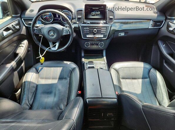 4JGDA5HB9JB161076 2018 MERCEDES-BENZ GLE Серебряный Вид панели приборов