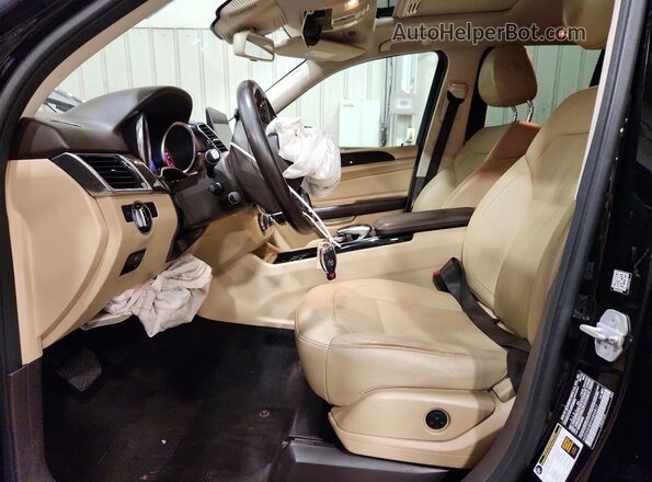 4JGDA5HBXHA846817 2017 MERCEDES-BENZ GLE Black Vista interior delantera