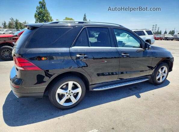 4JGDA5HBXHA971297 2017 MERCEDES-BENZ GLE Black Tył prawy