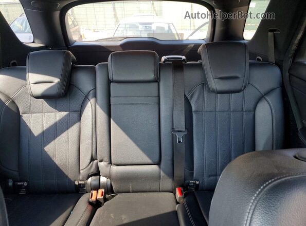 4JGDA5HBXJB007430 2018 MERCEDES-BENZ GLE Gray Widok tylnych siedzeń