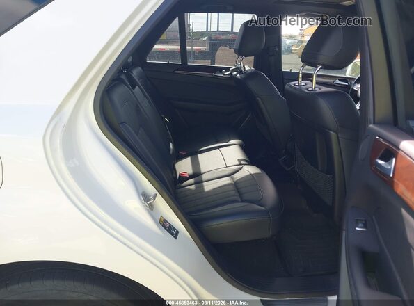 4JGDA5JB0GA707286 2016 MERCEDES-BENZ GLE 350 White Հետևի նստատեղերի տեսք