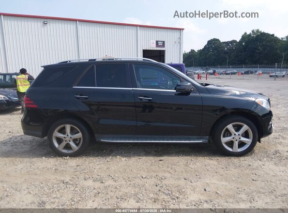 4JGDA5JB0GA786121 2016 MERCEDES-BENZ GLE 350 Black Սալոնի հետևի տեսք