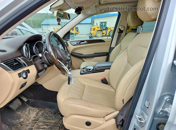 4JGDA5JB0GA791108 2016 MERCEDES-BENZ GLE Silver Սալոնի դիմացի տեսք