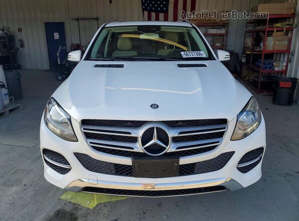 4JGDA5JB0HA872353 2017 MERCEDES-BENZ GLE-CLASS White უკანა სავარძლების ხედი